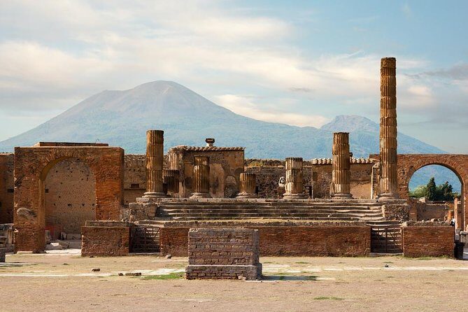 Private Day Trip from Rome to Amalfi Coast and Ruins of Pompeii - Sorrento or Positano: The 1 hour 15 minutes Choice That Shapes Your Day