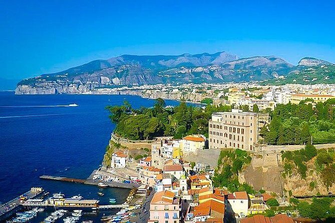 Private Full-Day Tour Sorrento, Positano, and Pompeii - Pompeii and the Vesuvius story: why this stop takes more time than you think