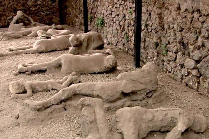Private Guided Tour to Pompeii and Positano from Rome - Should you book this Pompeii and Positano private tour?