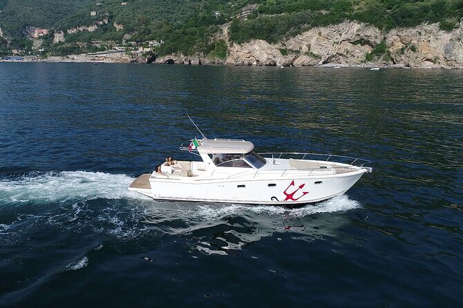 Private Ischia Boat Tour from Positano: Full Day Trip - Back to Sorrento With Limoncello and One Last View of Ischia