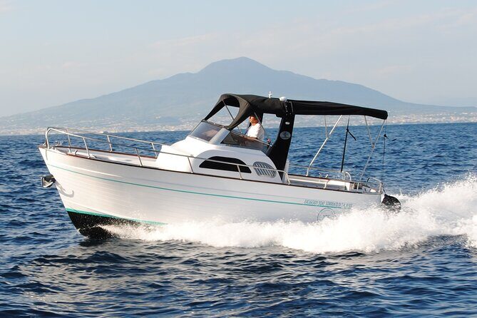 Private Scenic Boat Tour from Sorrento to Positano and Amalfi - Punta Campanella: The Sorrento Peninsula’s cliff-and-sea edge
