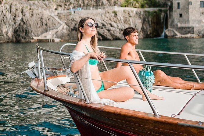 Private Sunset Boat Tour - Amalfi Coast - Getting to California Beach in Minori (Via Roma, 32)