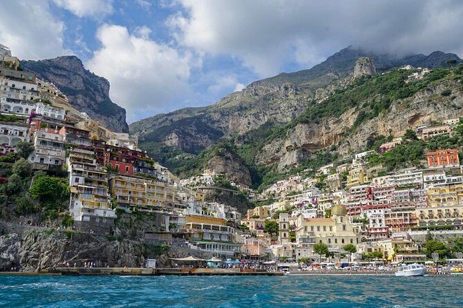 Private Tour: Amalfi Coast to Capri Cruise - Amalfi Coast Cruising: Li Galli and the views that change as you move