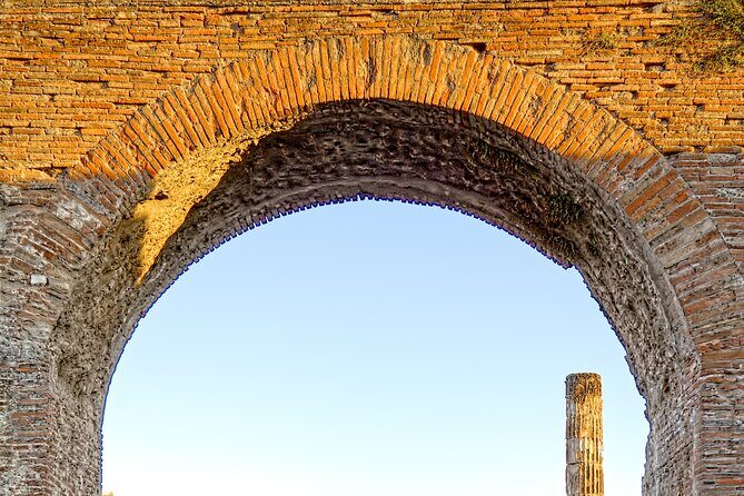 Private Tour in Pompeii Sorrento and Positano - How the day flows: Naples to Positano to Pompeii to Sorrento