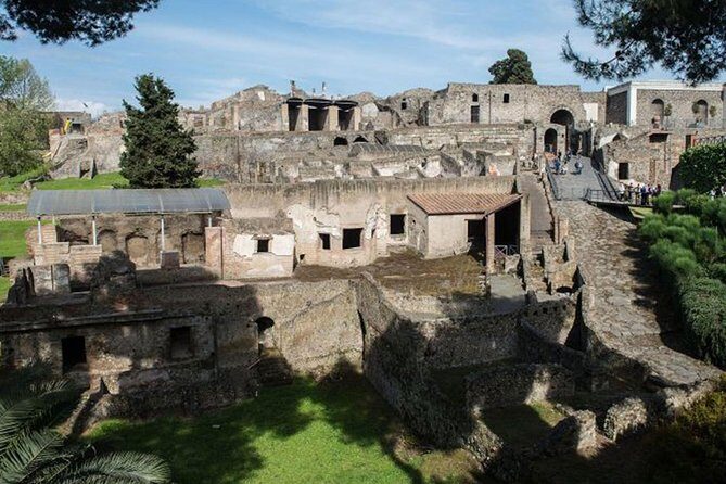 Private Tour Of Pompeii - Sorrento & Positano - Amalfi Coast driving and the Positano visit you can actually enjoy