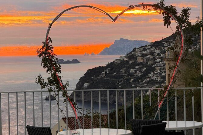 Private Tour Sorrento, Amalfi Coast, and Pompeii from Naples - Private transport on the Amalfi Coast: what it improves (and what it can’t)