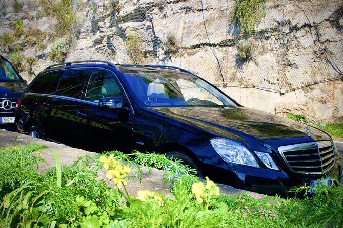 Private Transfer from Naples to Amalfi Coast or Vice Versa - Meeting Your Driver: Where to Go and What to Expect