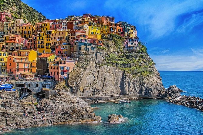 Private Transfer from Naples to Amalfi or Ravello and vice versa - Naples at the end: how the transfer helps you land on your feet