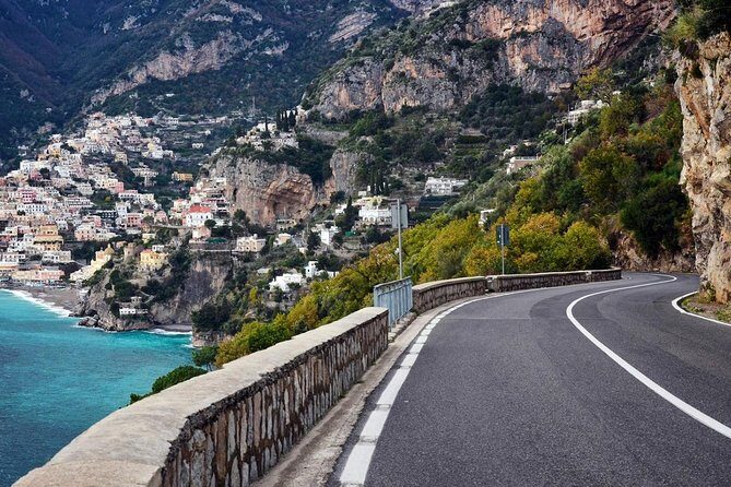 Private Transfer From Positano Hotels to Naples - Luggage Rules: Keep It Simple and Avoid Extras