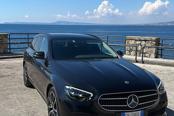 Private Transfer from Positano to Naples Airport - Pickup in Positano: what to expect at the curb
