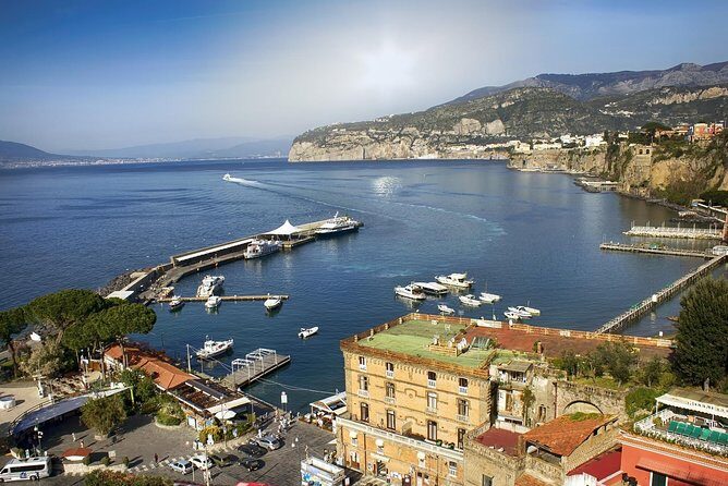 Private Transfer from Sorrento or Amalfi coast to Naples or vice versa - Pickup Details: Hotels, Ports, Airports, and One Simple Advantage