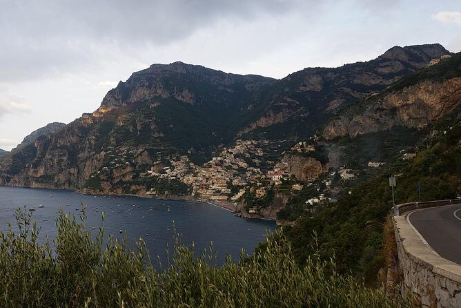 Private Transfer to Positano - Arriving in Positano: door drop-off, luggage help, and quick orientation