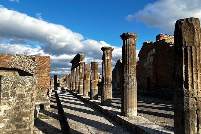 Rome Airport Transfer to Pompeii Tour to Amalfi, Ravello, Minori - Pompeii in Two Hours: What You’ll See on the Guided Walk