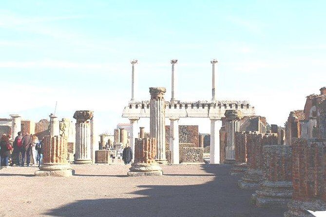 Rome to Pompeii & Positano Day Trip with Hotel Pick Up & Skip The Line Tickets - Who this day trip suits best