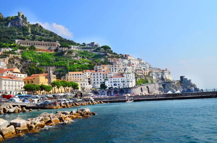 Shared Tour Sorrento, Amalfi Coast, and Pompeii from Naples - Positano for one hour: lanes, ceramics, and lemon souvenirs