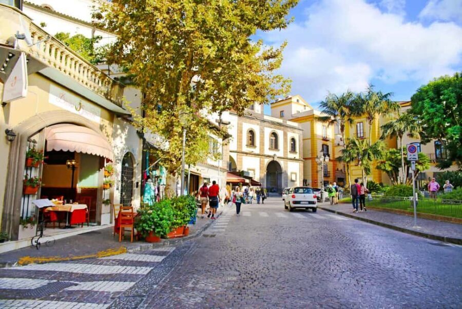 Shore Excursions: Amalfi Coast and its 3 Marvelous Towns - Sorrento first: Limoncello tasting plus real time to wander