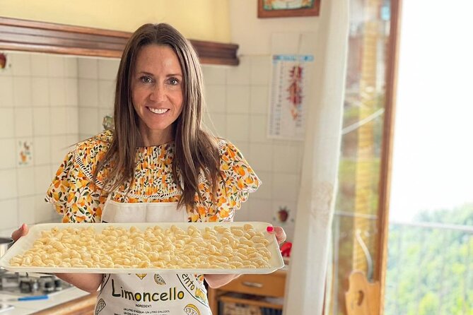 Small-Group Cooking Class in Positano: Gnocchi, Tiramisù & Drinks - Two gnocchi lessons: tomatoes and the lemoncello family recipe