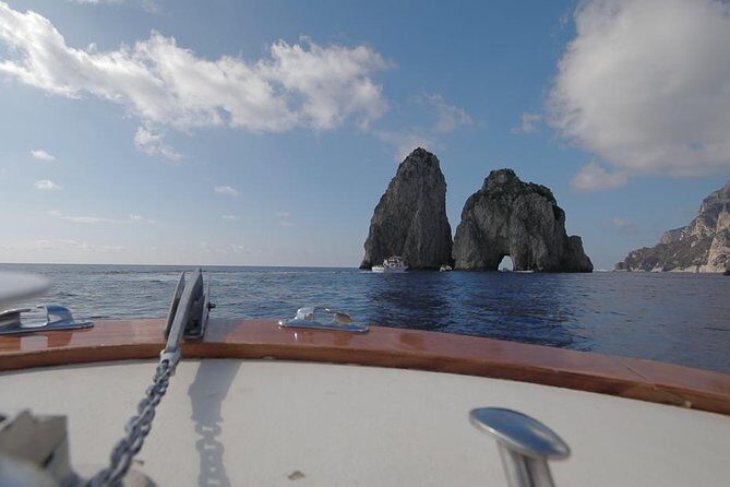 Small Group Day Trip to Capri from Positano or Praiano - Positano (or Praiano) to Capri: the boat ride that sets the tone