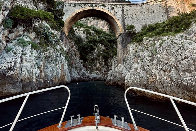 Small Group Tour from Amalfi by Boat at Sunset - Conca dei Marini Along the Way: A Quick Tower Moment