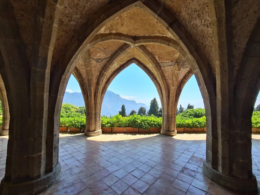 Sorrento and Amalfi coast self audio guide tour - Languages: Choose Your Comfort Mode