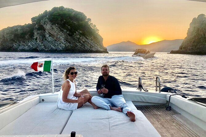 Sunset Cruise & Dinner Stop, Depart from any Amalfi Coast town! - What’s actually included on board (and what isn’t)