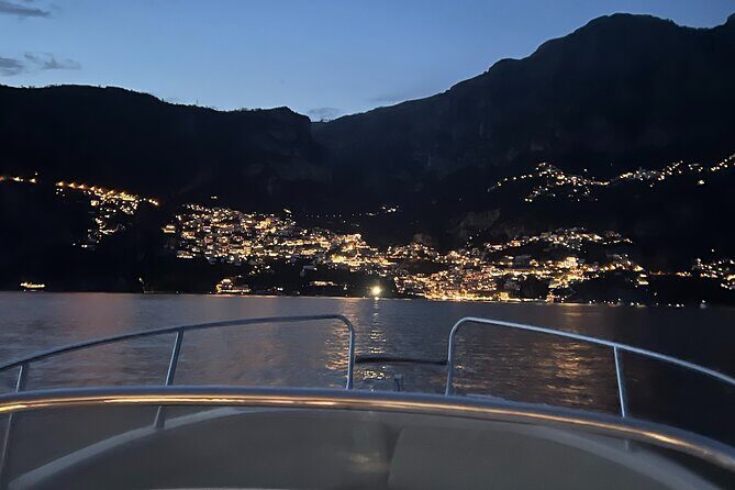 Sunset cruise on Amalfi Coast - The drinks and aperitif: what’s included and how to use it wisely