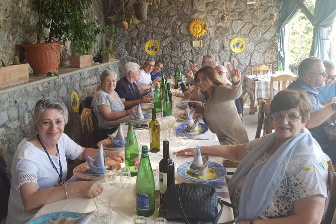 TOUR : EXCLUSIVE AMALFI COAST : Positano Sorrento Pompeii - Pompeii in two hours: from ash-story context to key ruins