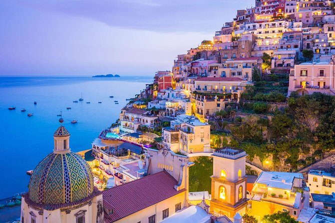 Tours and Transfers - The Driver Experience: History, Photo Stops, and Real Reliability