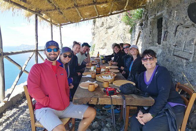 Trail of the gods with local guide Saveria Fiore "Ladybug" - Pauses that make the climb worth it