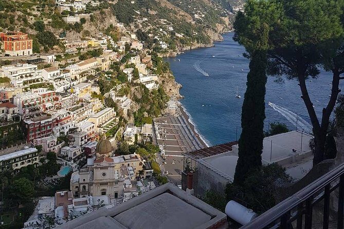 Transfer From Naples airport or station to Positano and vice versa - Time planning for your first and last day in Positano