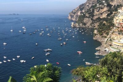 Transfer From Naples/area to Amalfi coast with 2hr stop in Pompei - Naples train station pickup: getting out of the city fast