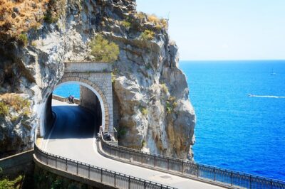 Transfer from Naples to Positano with 2 hours Private Tour in Pompeii - Pickup in Naples: how the day starts smoothly
