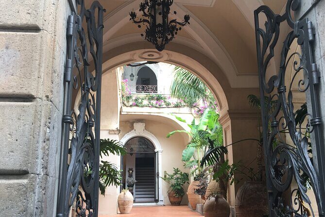 Transfer from Naples to Positano with a stop at Pompeii or Positano to Naples - Pompeii with an optional 2-hour licensed guide (extra €150)