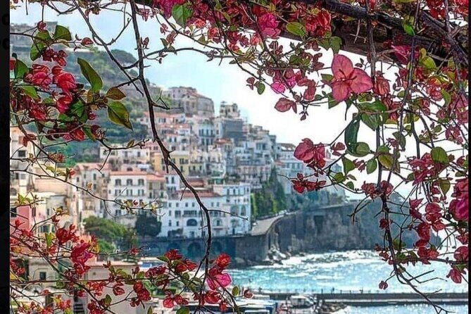 Transfer from Naples to Positano with a stop at Pompeii or Positano to Naples - Timing, weather, and what to pack for a 3-hour day