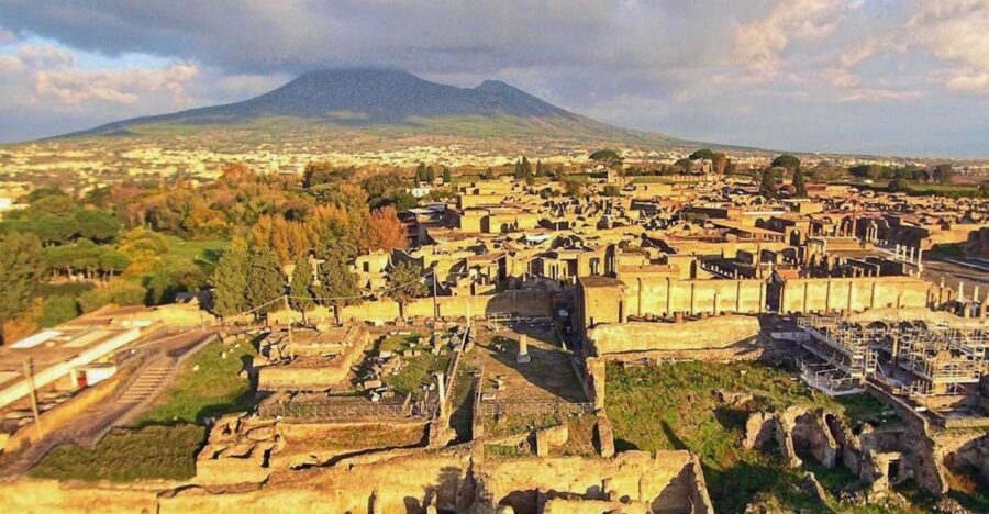 Transfer from Positano to Naples & 2hr stop at Pompeii site - Key Things to Know Before You Go