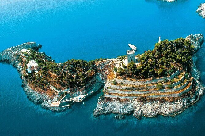 Transfer Naples Positano or vice versa - What’s Included: Air-Conditioned Vehicle + Private Transportation