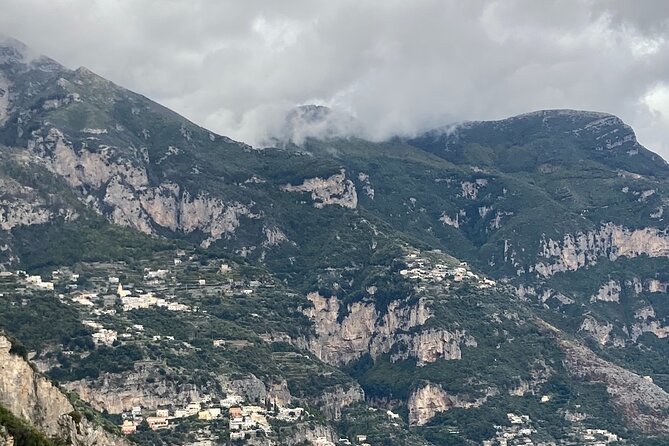 Visit amalfi coast from Naples - Seating, Shoes, Water, and Restrooms: The Comfort Checklist