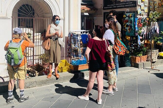 Walking tour from Minori to Maiori along the Path of the Lemons - Torre di Minori and Chiesa di San Michele Arcangelo: the panorama moment